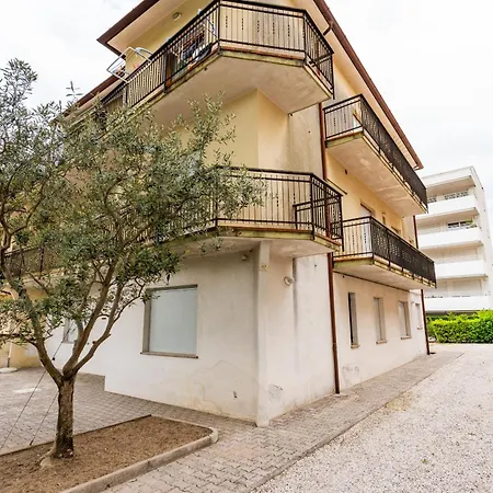 Apartament Nella Lido di Jesolo